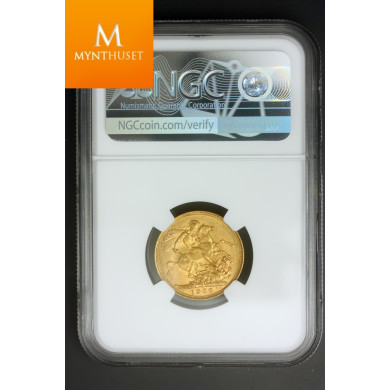 UK Sovereign 1900 NGC MS62