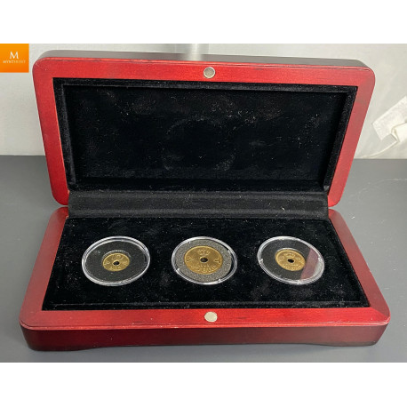 Londonsett 1942 Kvalitet 0/01 i treskrin i fra samlerhuset