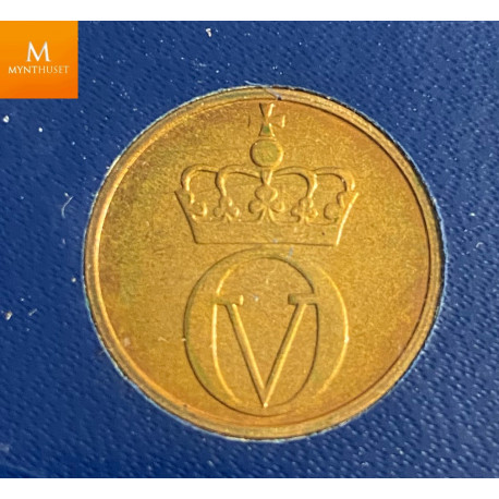 Meget vakkert hardplast sett 1968